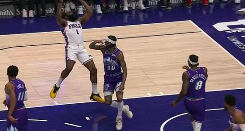  NBA东部杯激战！老鹰逆转尼克斯晋级半决赛